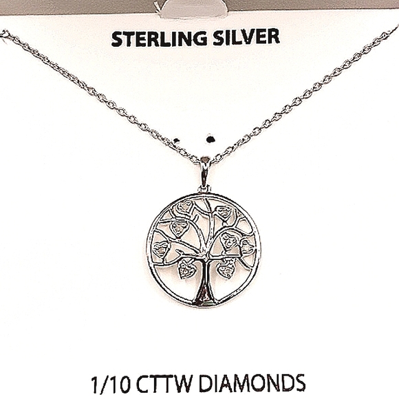 Womens R.H. Macy & Co. Diamond Family Tree Pendant And Necklace With Heart Leafs - Picture 2 of 2